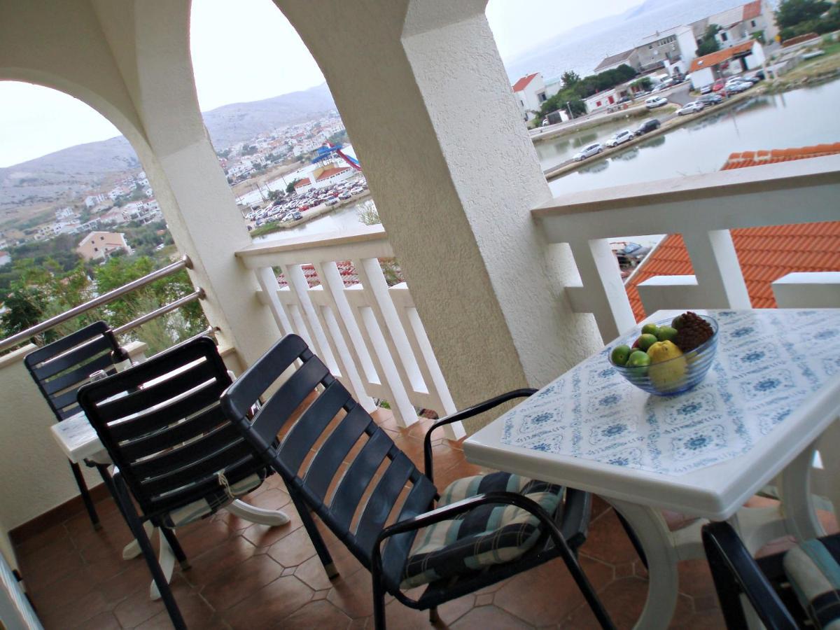 Apartments Tatjana Pag Luaran gambar