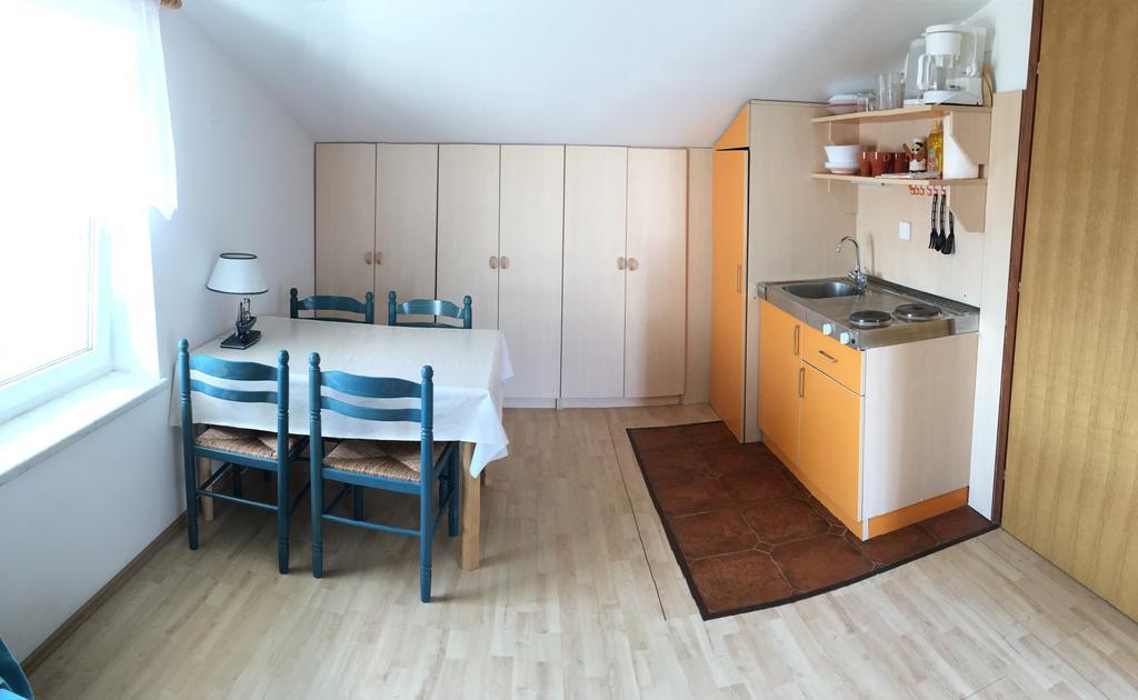 Apartments Tatjana Pag Luaran gambar