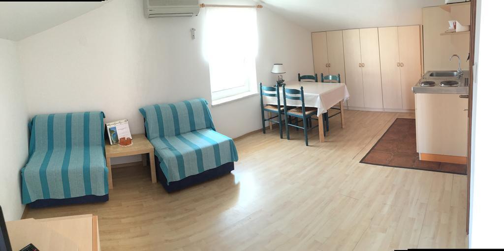 Apartments Tatjana Pag Luaran gambar